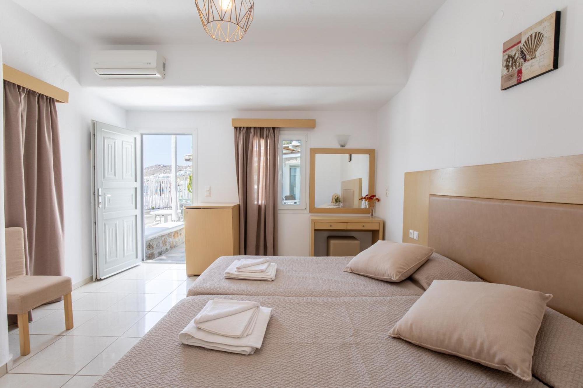 Agia Anna Beachfront Boutique Paraga  Exterior photo