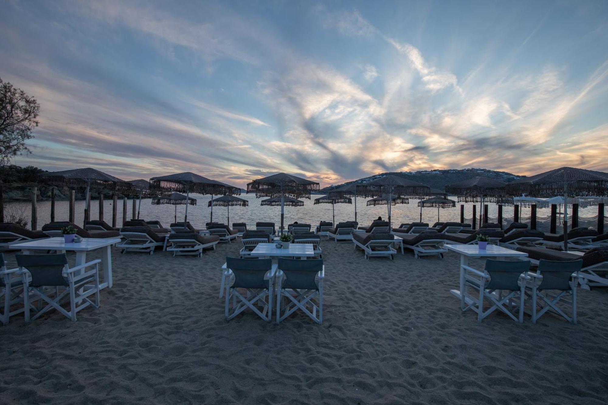 Agia Anna Beachfront Boutique Paraga  Exterior photo